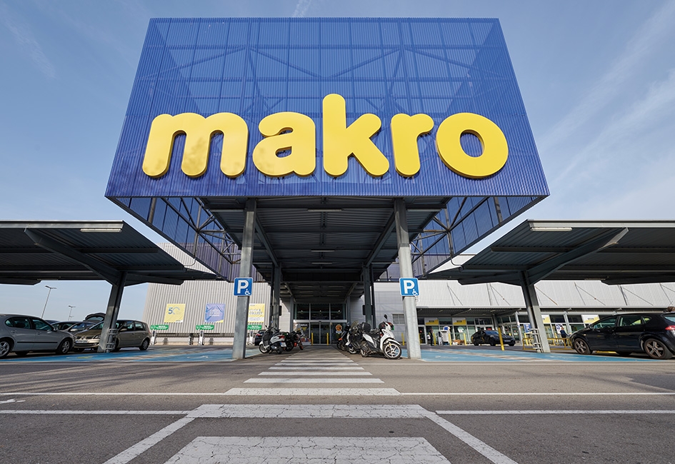 Makro